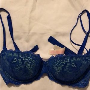 Victoria’s Secret Pink Bra